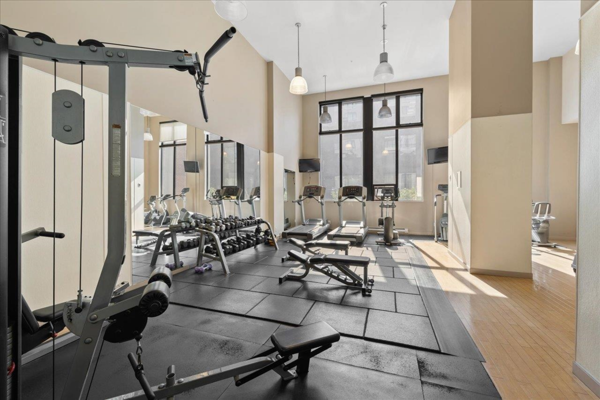 Laundry Room Photo of 2308 928 Homer Street, Vancouver, BC