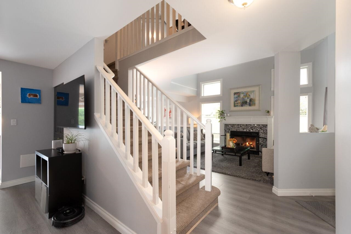 Living Room Photo of 829 Roche Point Drive, North Vancouver, BC