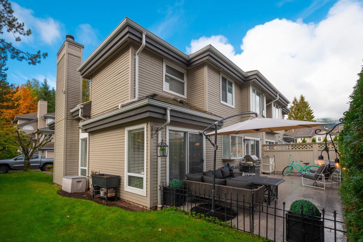 Outdoor Deck Photo of 829 Roche Point Drive, North Vancouver, BC