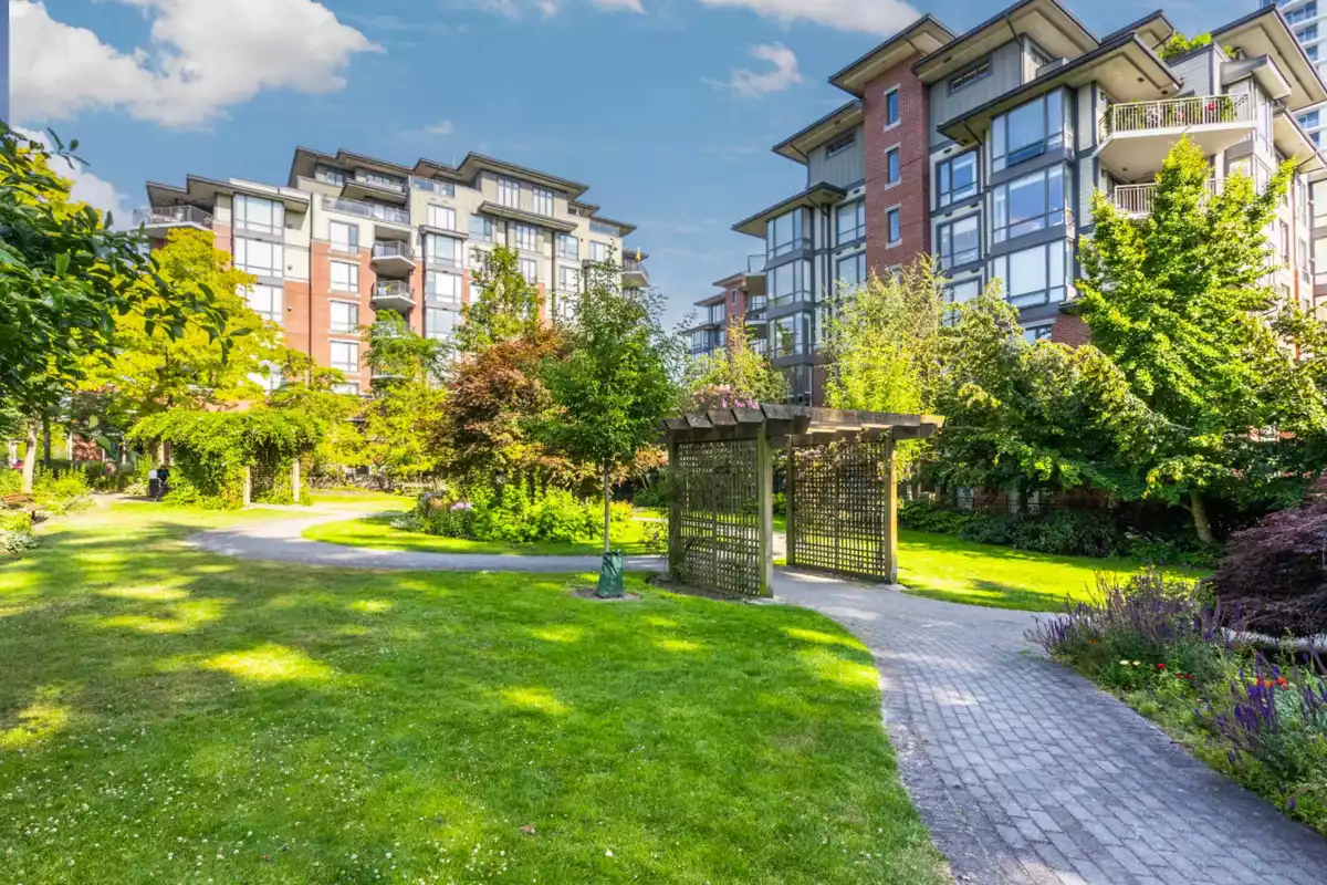 Street View Photo of 218 15020 North Bluff Road, White Rock, BC