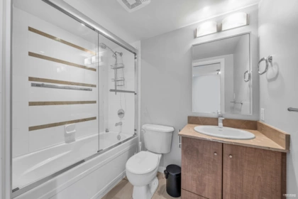 Guest Bathroom Photo of 1703 977 Mainland Street, Vancouver, BC