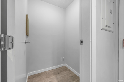 Laundry Room Photo of 1703 977 Mainland Street, Vancouver, BC