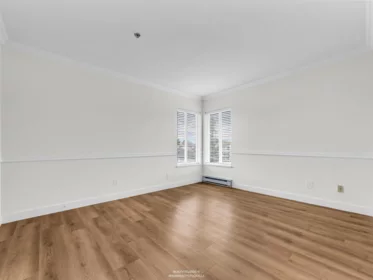Hallway Photo of 402 12130 80 Avenue, Surrey, BC