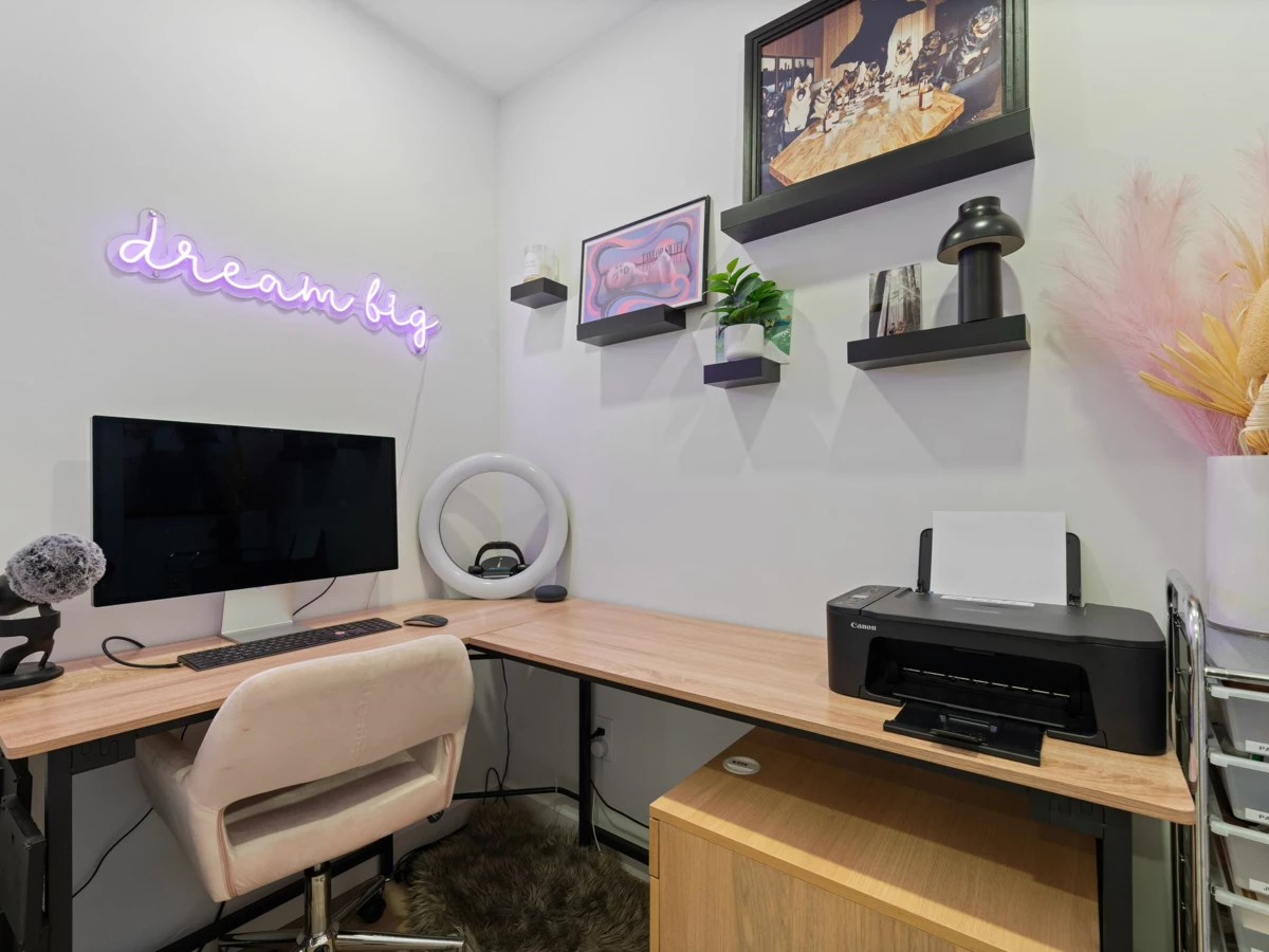 Outdoor Deck Photo of 5 528 E 2nd Street, North Vancouver, BC