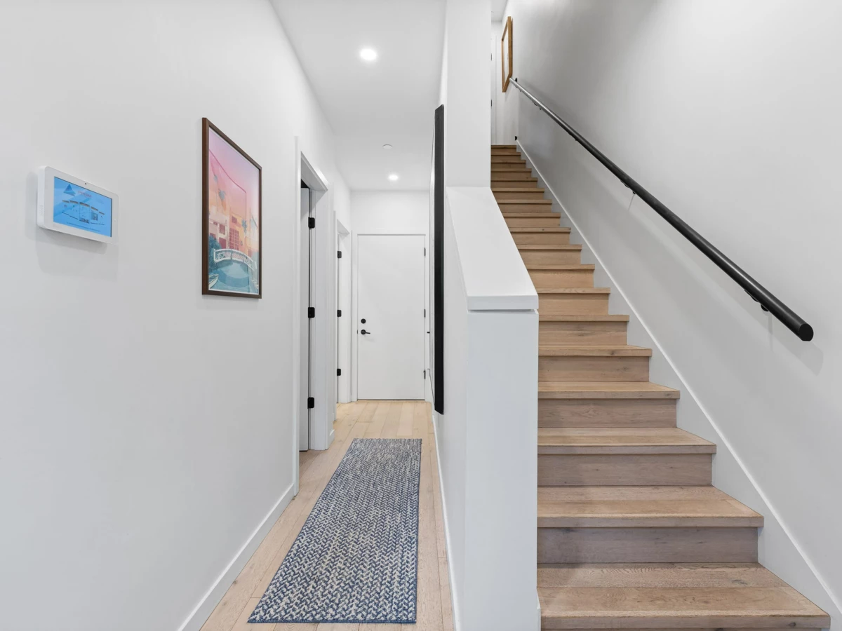 Outdoor Kitchen Photo of 5 528 E 2nd Street, North Vancouver, BC