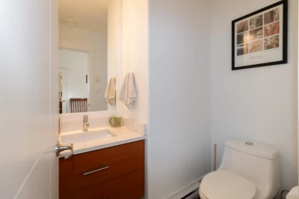 Guest Bathroom Photo of 39010 Kingfisher Road, Squamish, BC