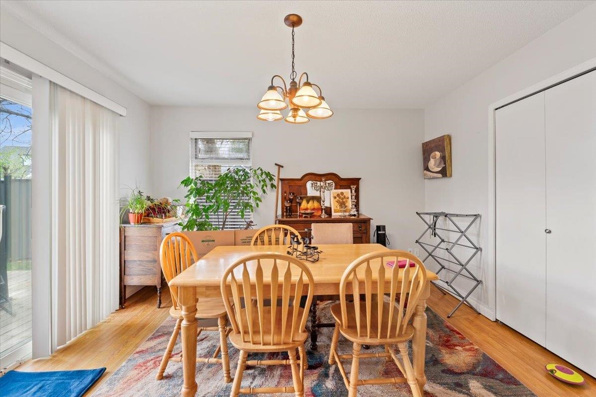 Mudroom Photo of 19412 62 Avenue, Surrey, BC
