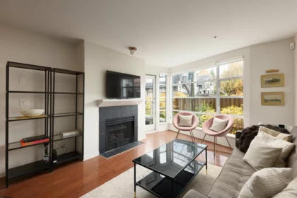204 2575 W 4th Avenue, Vancouver, BC, Vancouver — Apartment/Condo for sale