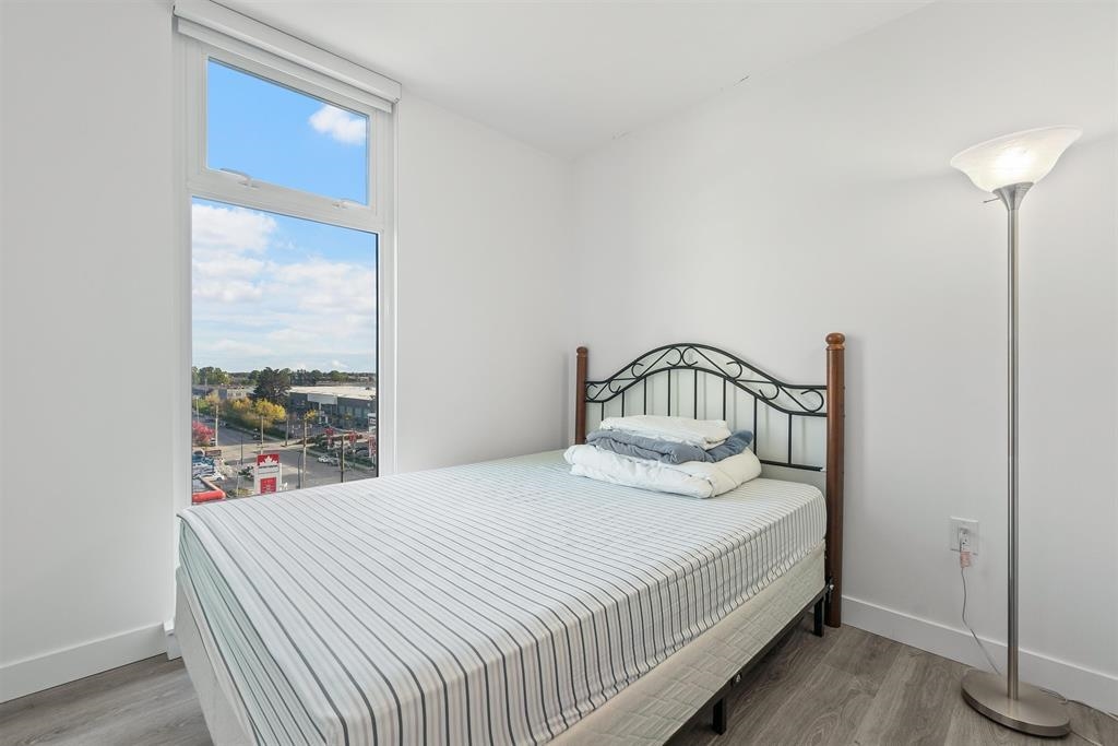 Dining Area Photo of 502 8188 Fraser Street, Vancouver, BC