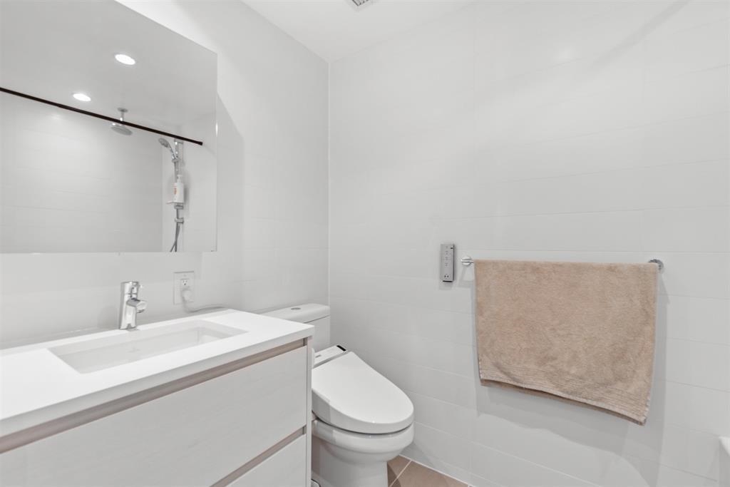 Primary Bedroom Photo of 502 8188 Fraser Street, Vancouver, BC