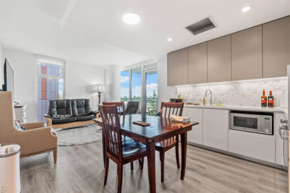 502 8188 Fraser Street, Vancouver, BC, Vancouver — Apartment/Condo for sale