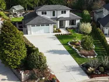 1414 Sunrise Place, Gibsons, BC, Gibsons & Area — 3 bed single family residence for sale