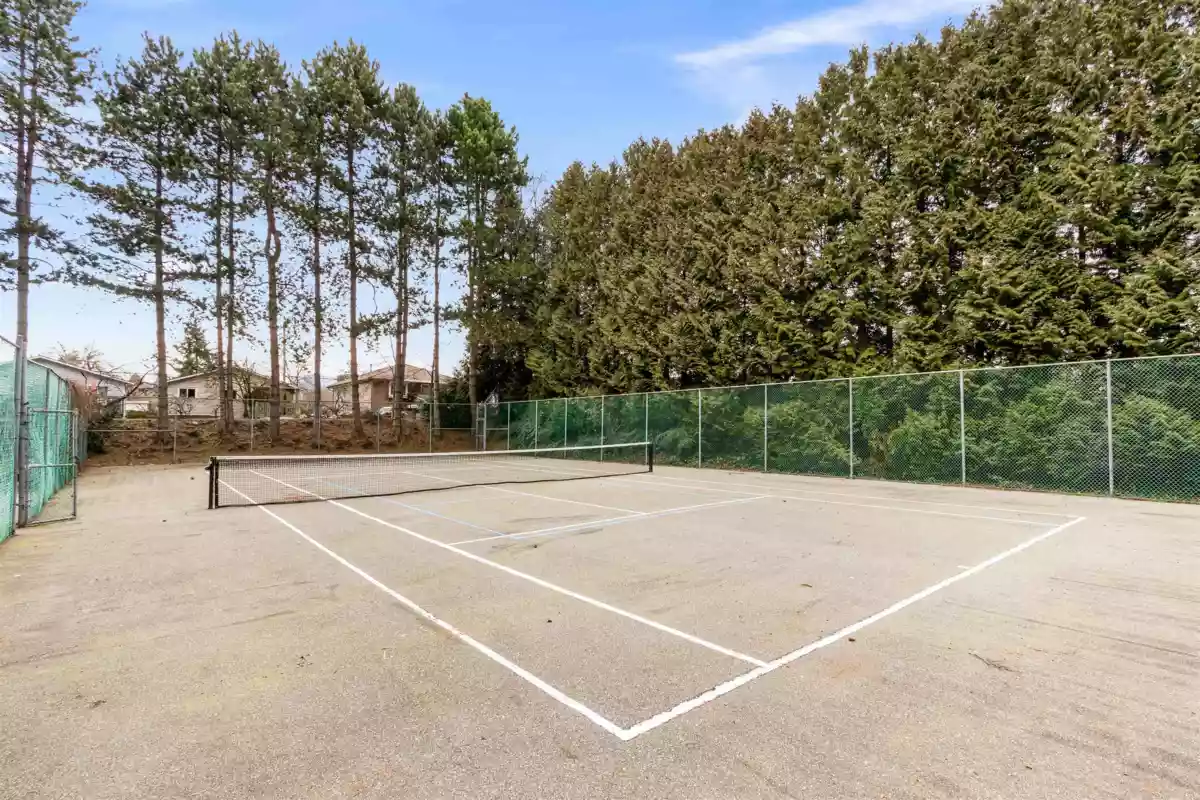 Laundry Room Photo of 324 4373 Halifax Street, Burnaby, BC