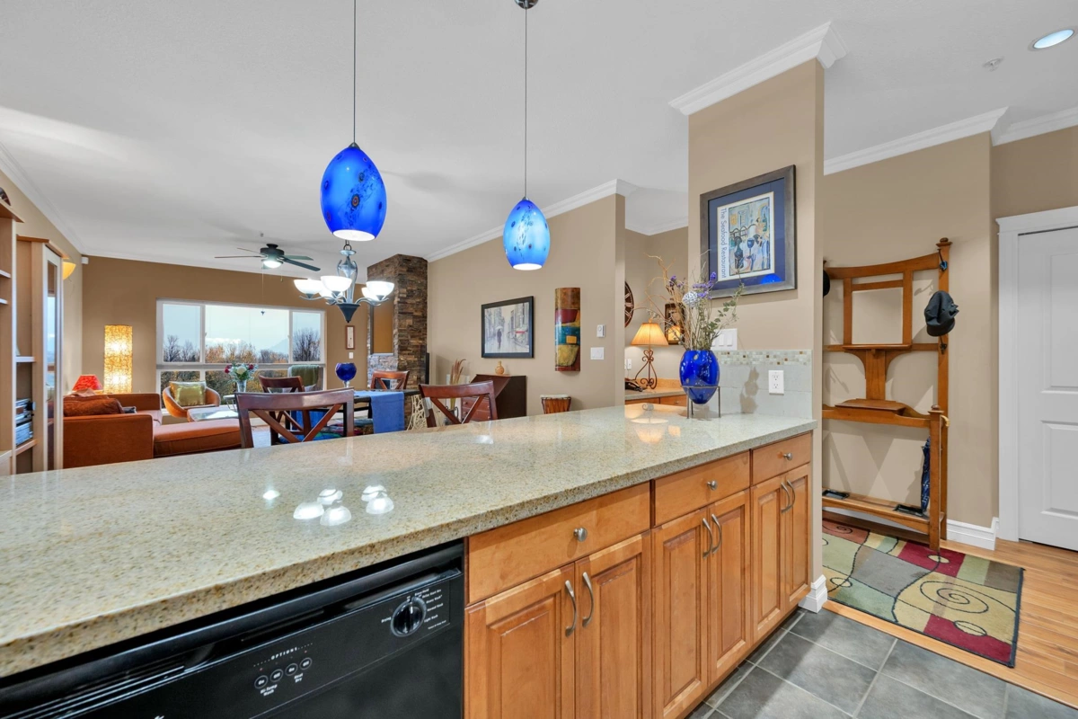 Bedroom 3 Photo of 205 33755 7 Avenue, Mission, BC