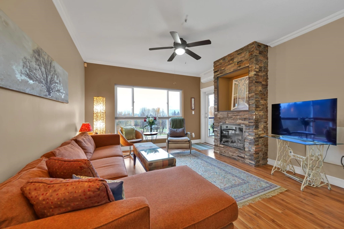 Living Room Photo of 205 33755 7 Avenue, Mission, BC