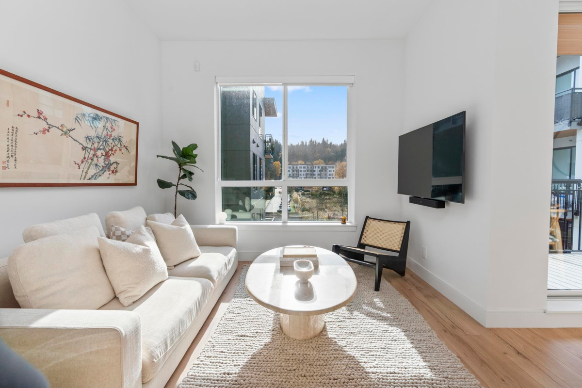 Bedroom 3 Photo of 527 3131 Murray Street, Port Moody, BC