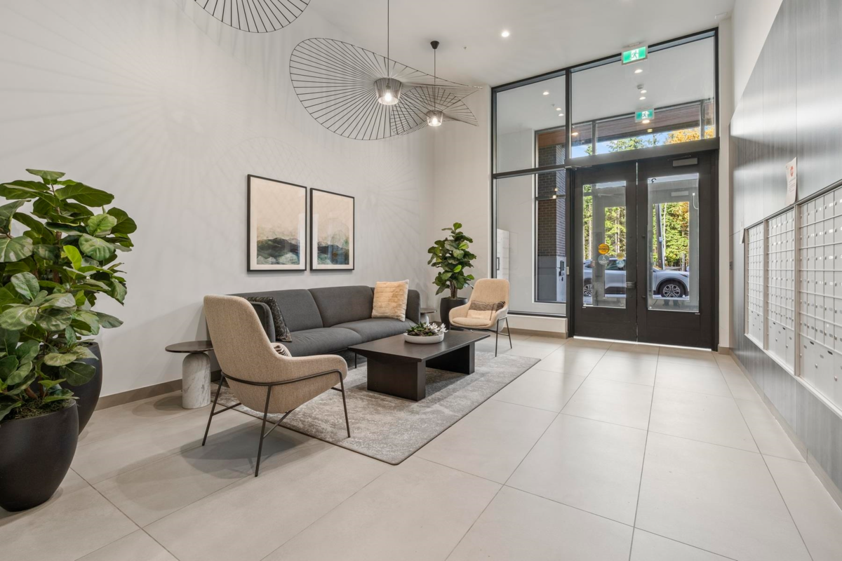 Community Amenities Photo (Clubhouse) of 527 3131 Murray Street, Port Moody, BC