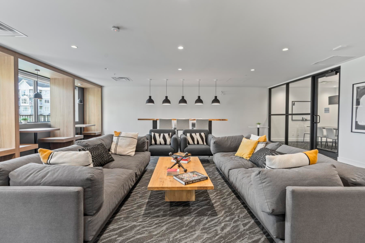 Hot Tub / Spa Photo of 527 3131 Murray Street, Port Moody, BC