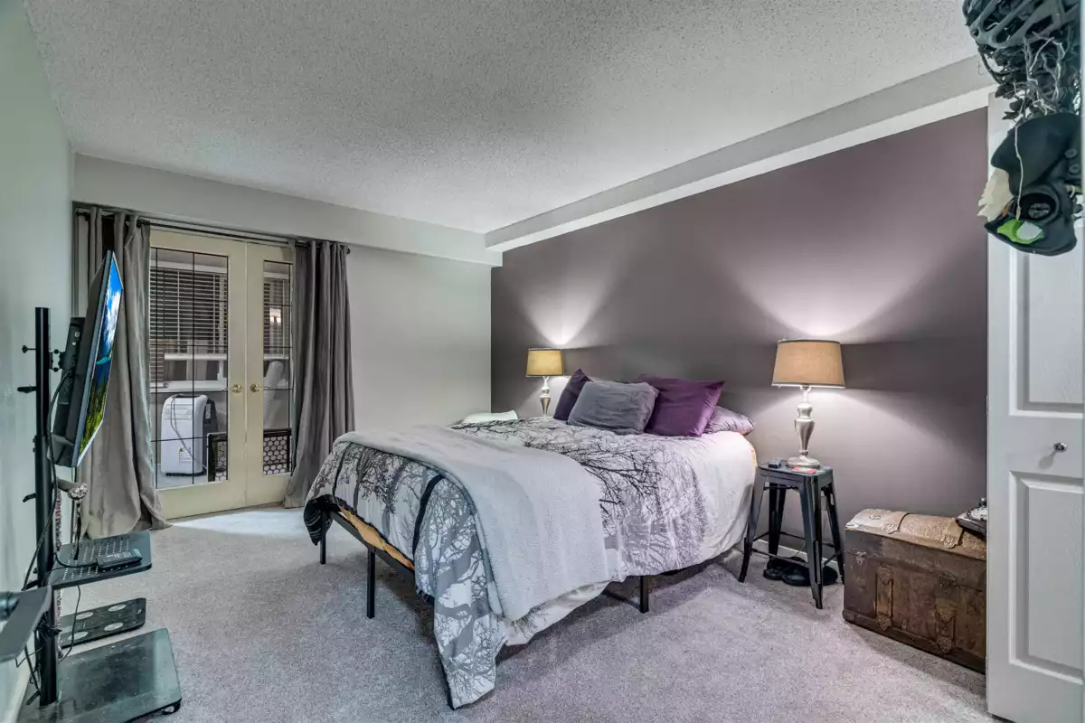Mudroom Photo of 207 1381 Martin Street, White Rock, BC