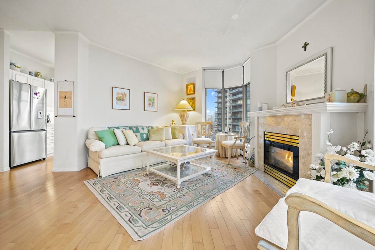 Bedroom 4 Photo of 2302 6188 Patterson Avenue, Burnaby, BC