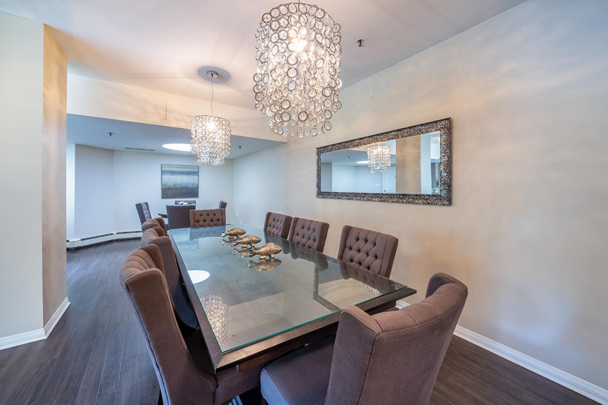 Kitchen Island Photo of 2302 6188 Patterson Avenue, Burnaby, BC