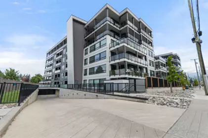 208 45745 Watson Road, Chilliwack, BC, Chilliwack — Apartment/Condo for sale