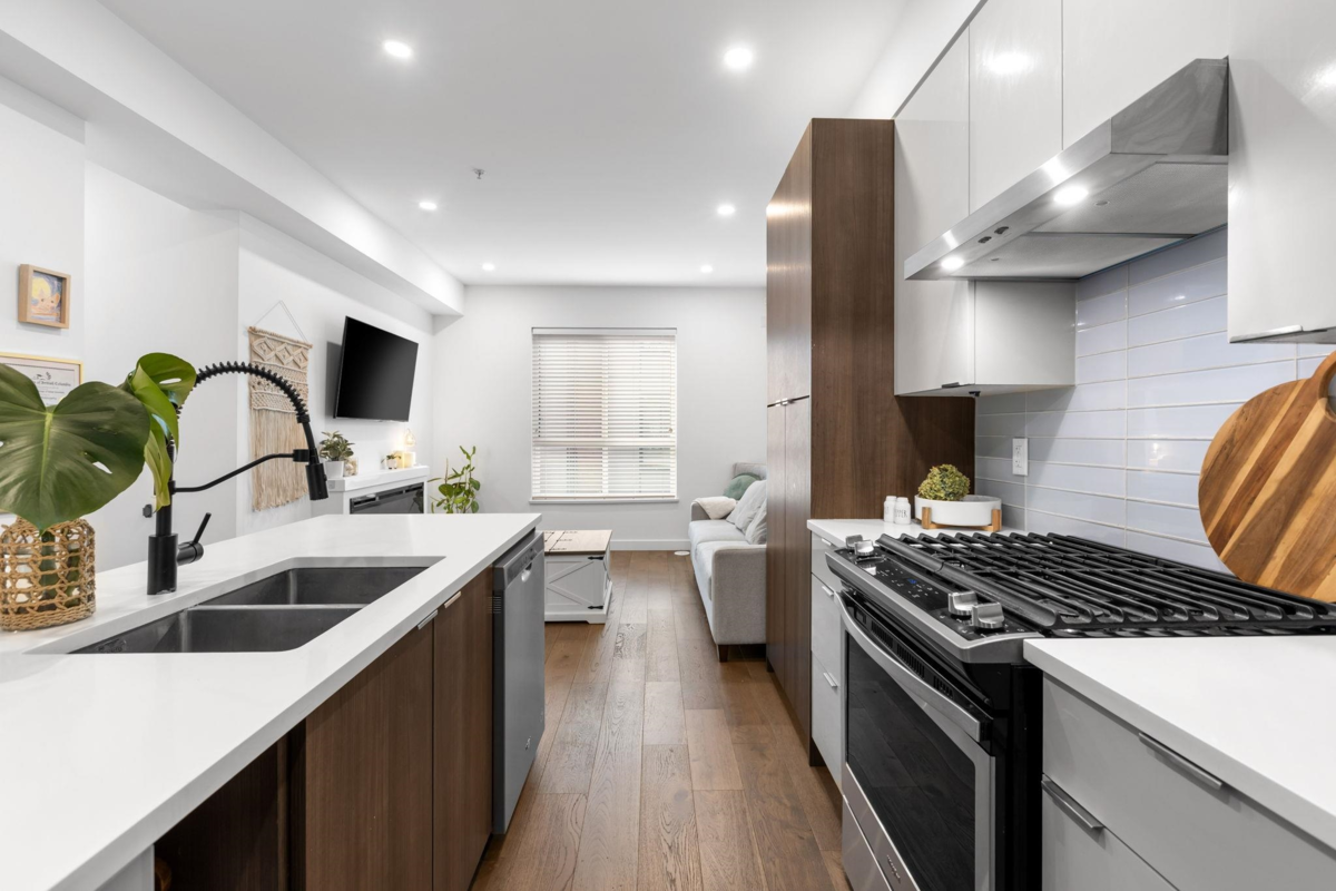 Bedroom 2 Photo of 18 19789 55 Avenue, Langley, BC