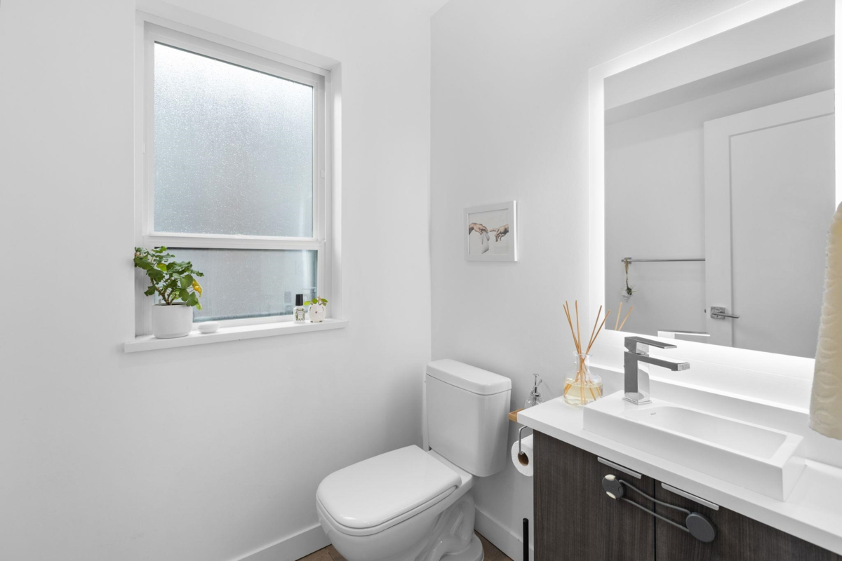 Office / Den Photo of 18 19789 55 Avenue, Langley, BC