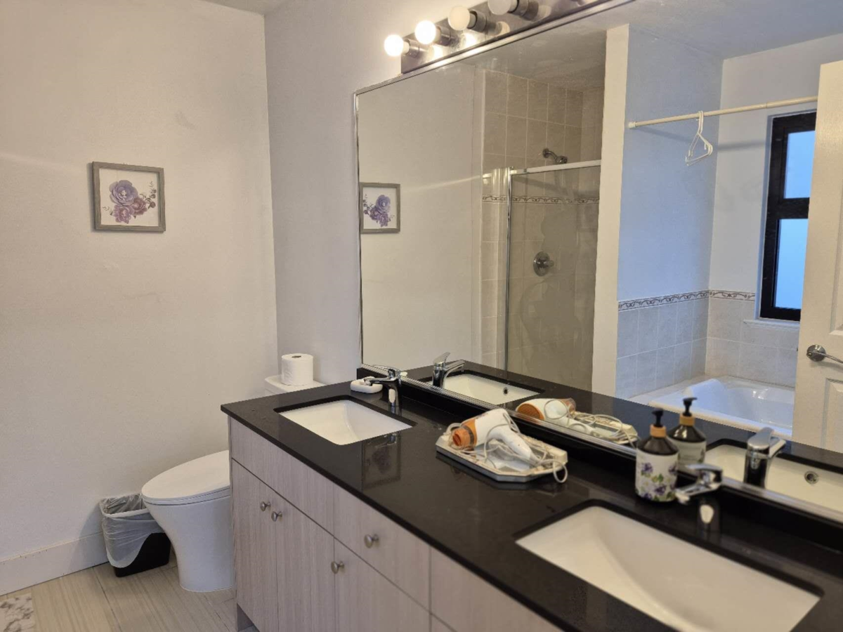 Bedroom 4 Photo of 7622 147a Street, Surrey, BC