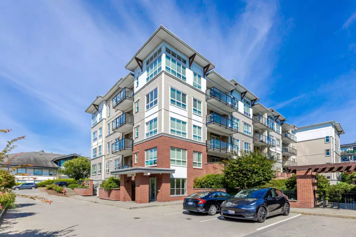 Exterior Front Photo of 213 6468 195a Street, Surrey, BC