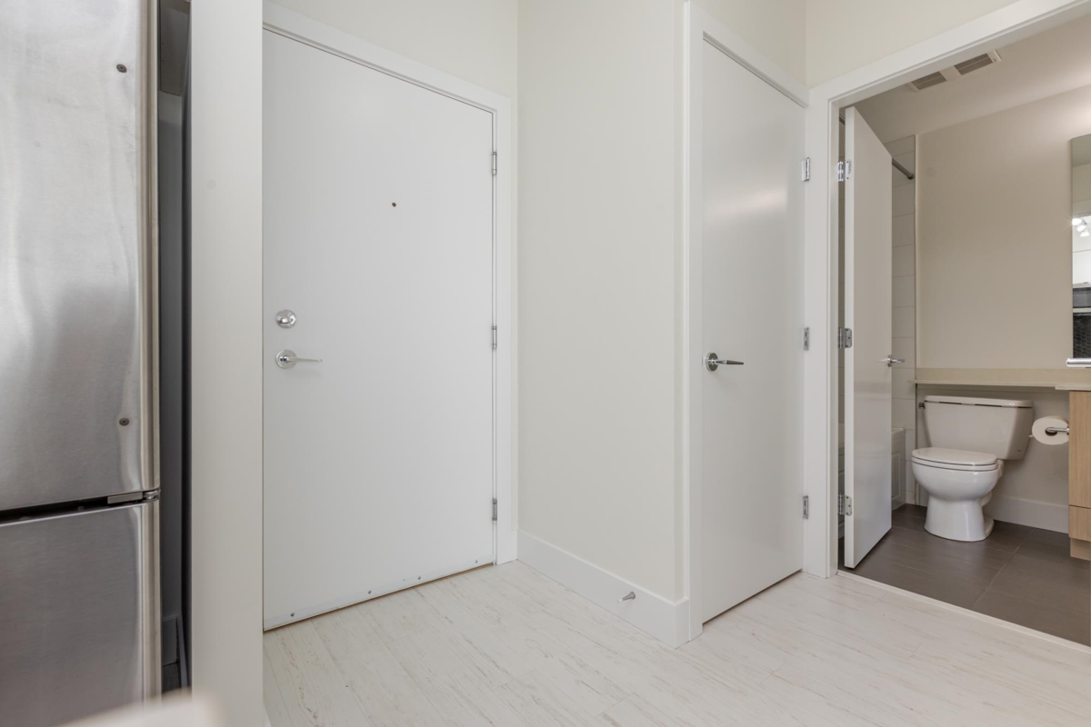 Office / Den Photo of 213 6468 195a Street, Surrey, BC