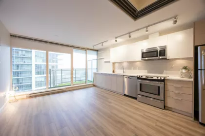 Kitchen Photo of 2306 13303 Central Avenue, Surrey, BC