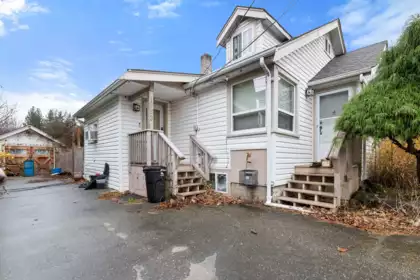 1883 Agassiz Avenue, Agassiz, BC, Agassiz — Single Family Residence for sale