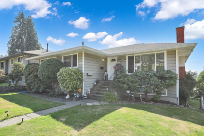 203 E 26th Street, North Vancouver, BC
