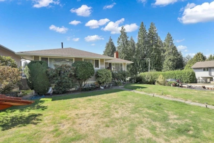 203 E 26th Street, North Vancouver, BC