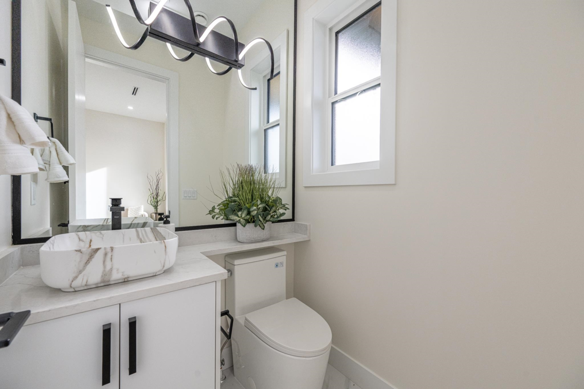 Primary Bedroom Photo of 103 1149 Dansey Avenue, Coquitlam, BC