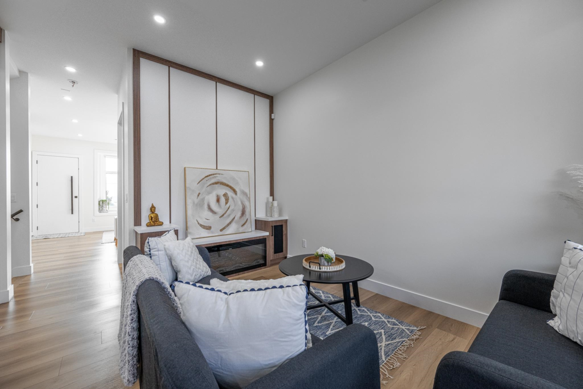 Staircase Photo of 103 1149 Dansey Avenue, Coquitlam, BC