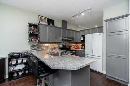 Breakfast Nook Photo of 1 14877 58 Avenue, Surrey, BC