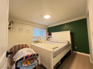 Primary Bathroom Photo of 303 8115 121a Street, Surrey, BC