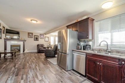 Laundry Room Photo of 34732 7 Avenue, Abbotsford, BC