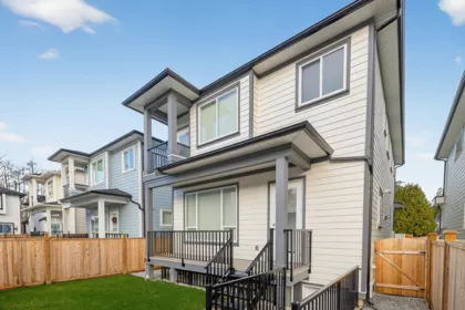Outdoor Deck Photo of 17126 1 Avenue, Surrey, BC