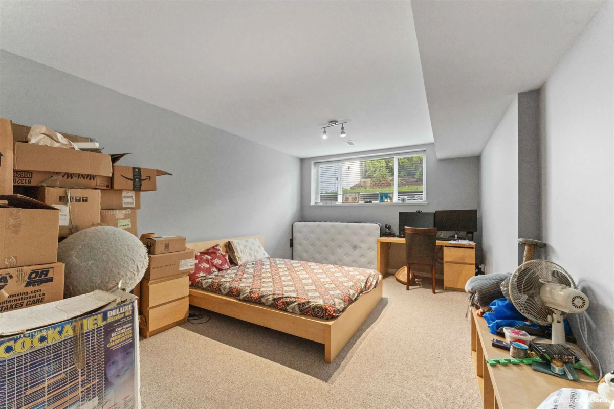 Laundry Room Photo of 48 13918 58 Avenue, Surrey, BC