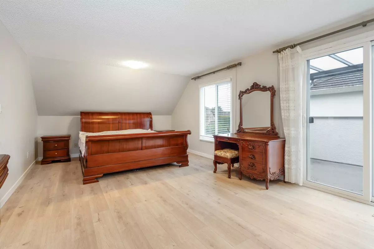 Bedroom 4 Photo of 7720 No. 1 Road, Richmond, BC