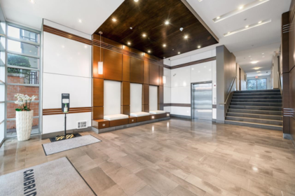Powder Room Photo of 330 9500 Odlin Road, Richmond, BC