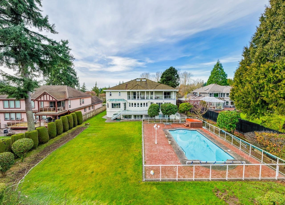 Outdoor Patio Photo of 5658 124 Street, Surrey, BC