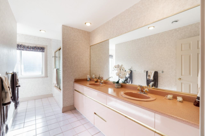 Powder Room Photo of 5658 124 Street, Surrey, BC