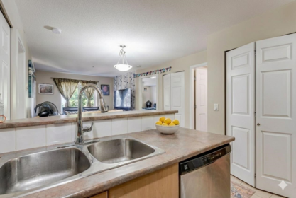 Pantry Photo of 2312 244 Sherbrooke Street, New Westminster, BC