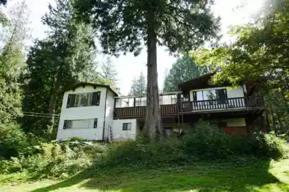 Basement Recreation Room Photo of 25855 112 Avenue, Maple Ridge, BC
