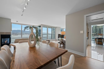 2102 590 Nicola Street, Vancouver, BC