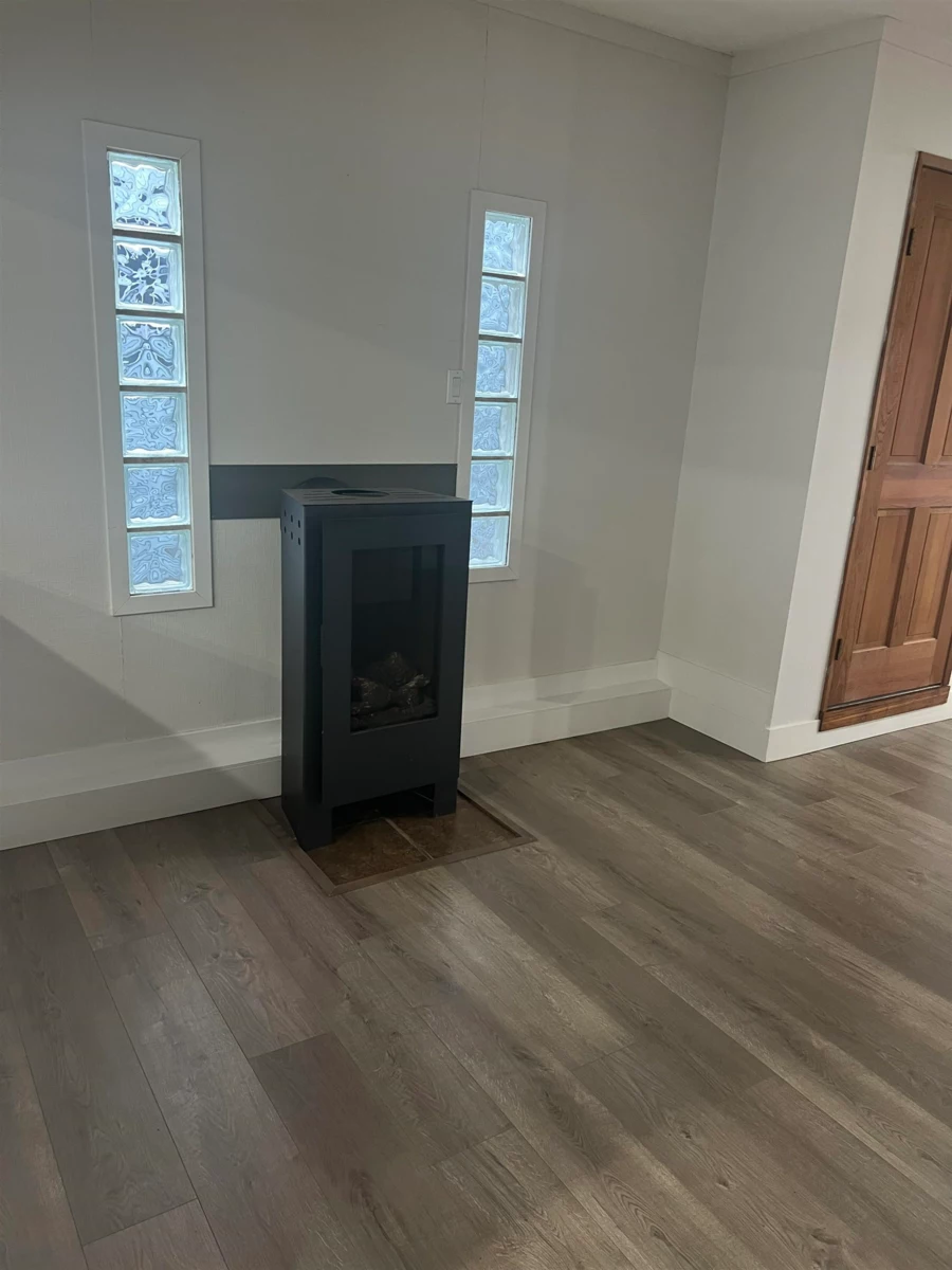 Laundry Room Photo of 716/718 Hillcrest Road, Gibsons, BC